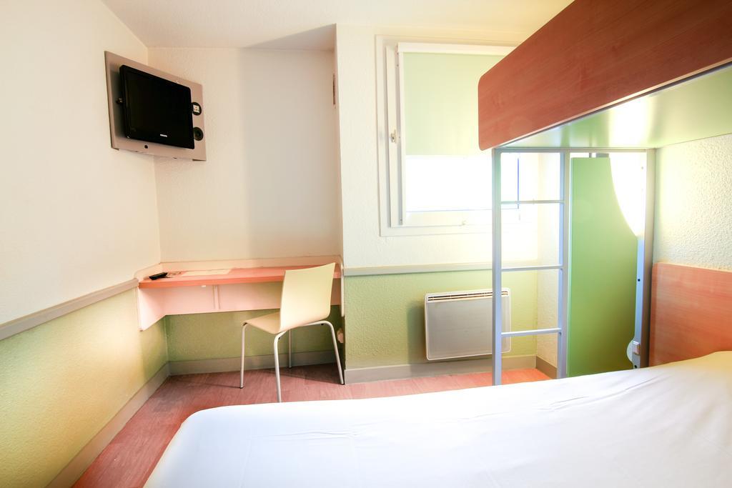 Ibis Budget Châteaudun المظهر الخارجي الصورة