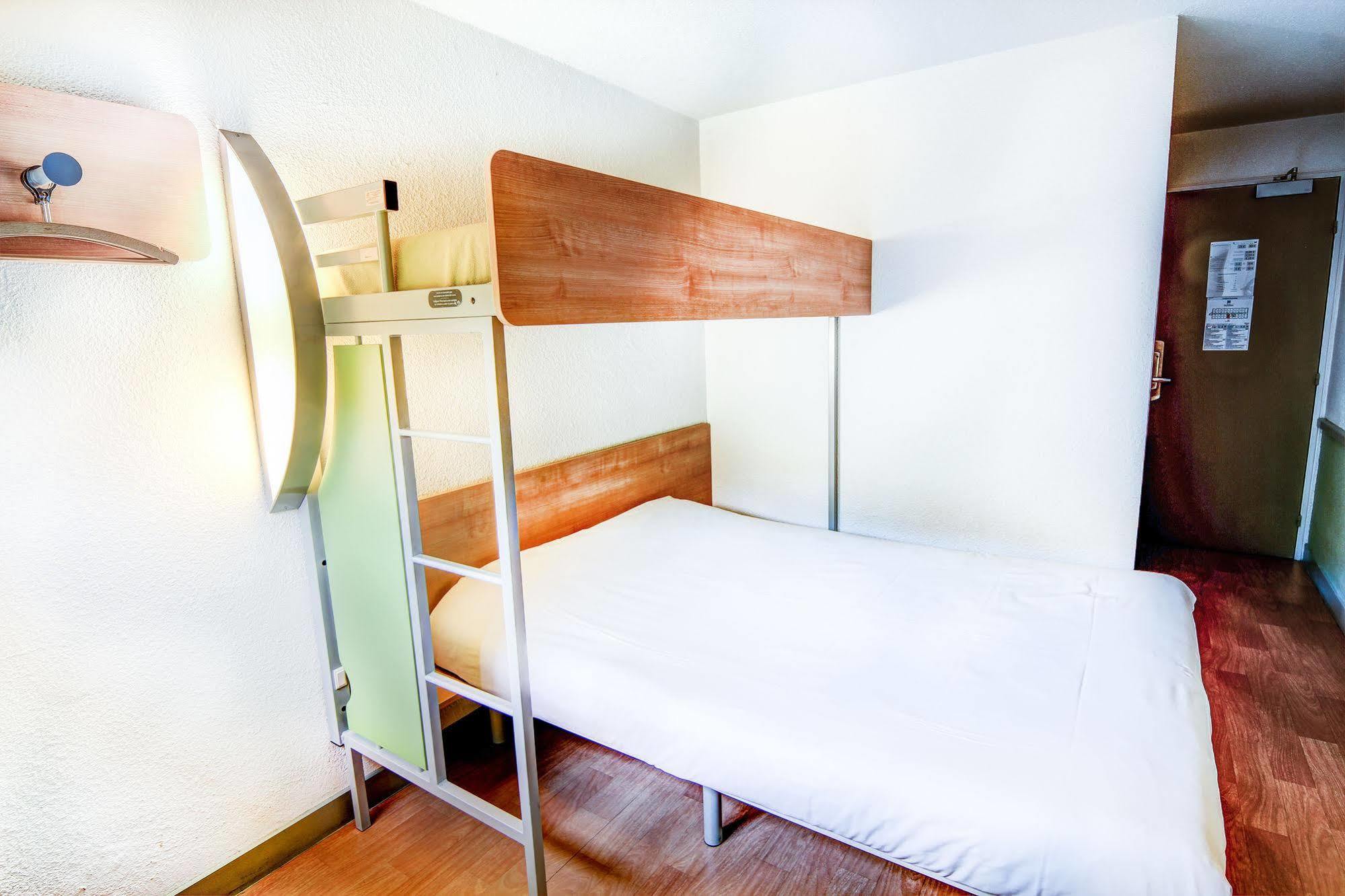 Ibis Budget Châteaudun المظهر الخارجي الصورة