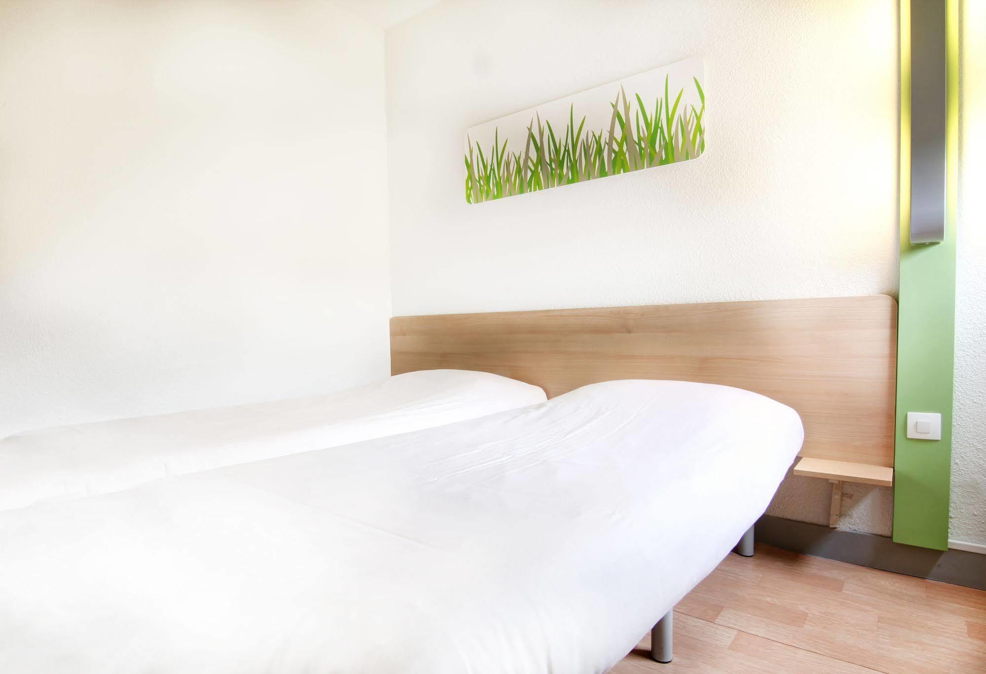 Ibis Budget Châteaudun المظهر الخارجي الصورة