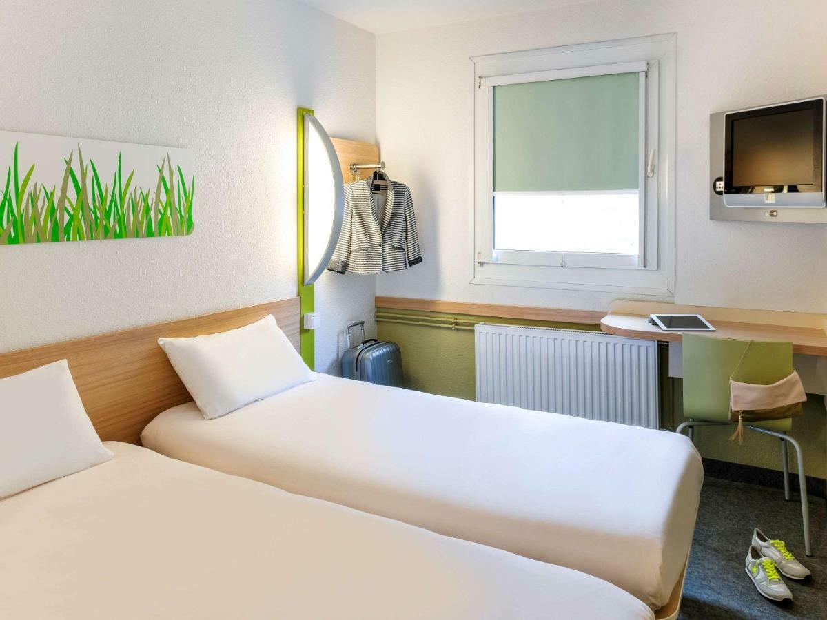 Ibis Budget Châteaudun المظهر الخارجي الصورة